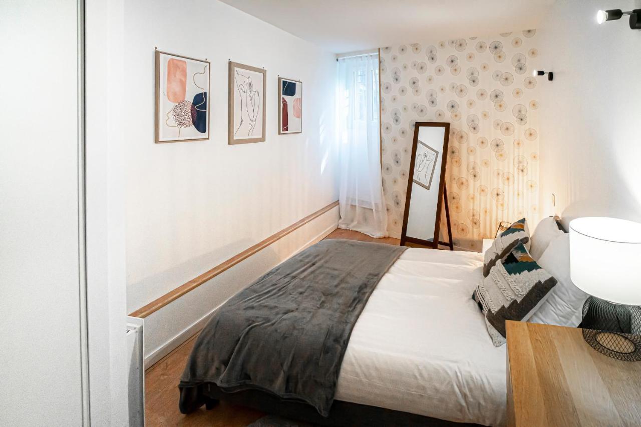 Onloc - Proche Halles Appart - 2 Chbres - Parking Pau Exterior photo